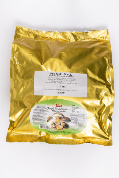 Funghi porcini essiccati categoria speciale (Getrocknete Steinpilze der Kategorie „Spezial“)